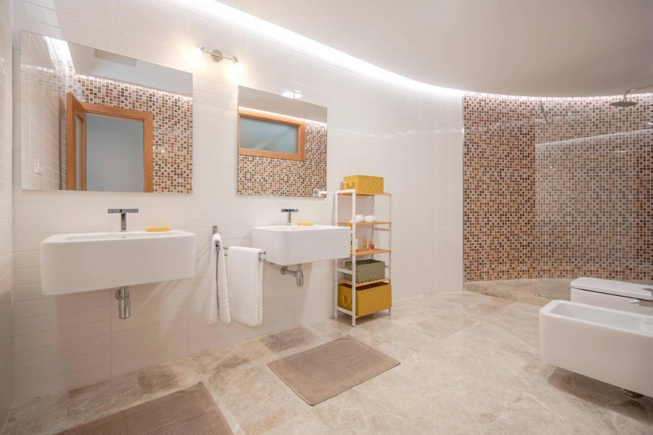 The Moss - Luxury Villa In Corralejo Near The Beach Exterior foto